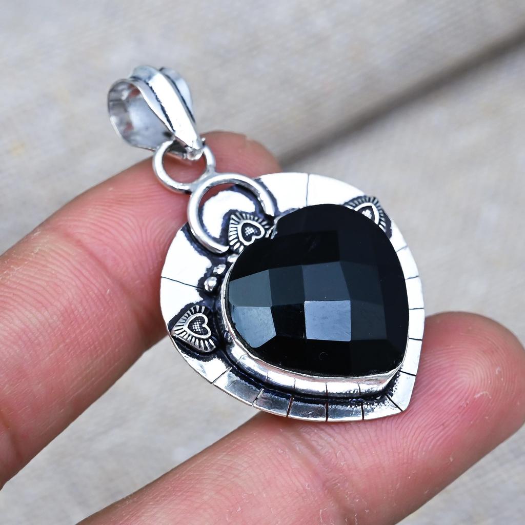 Colgante de Gema de Espinela Negra Hecho a Mano Joyería de Plata de Ley 925 Para Regalo de Cumpleaños