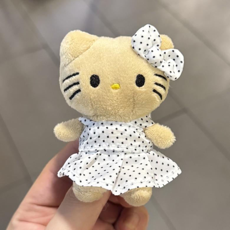 Sanrio Hello Kitty Hawaii Golf Sporty Style Polka Dot Skirt Pp Cotton Filling Plush Toy Keychain Backpack Pendant Decoration