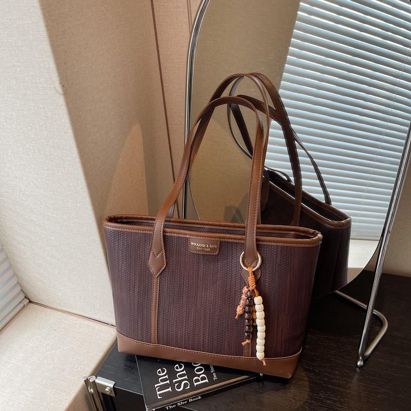 

Ladies Large Capacity Shoulder Bags Vintage Commuting Underarm Bags Solid Color Casual Handbag Women High Quality Tote Bag кавовий