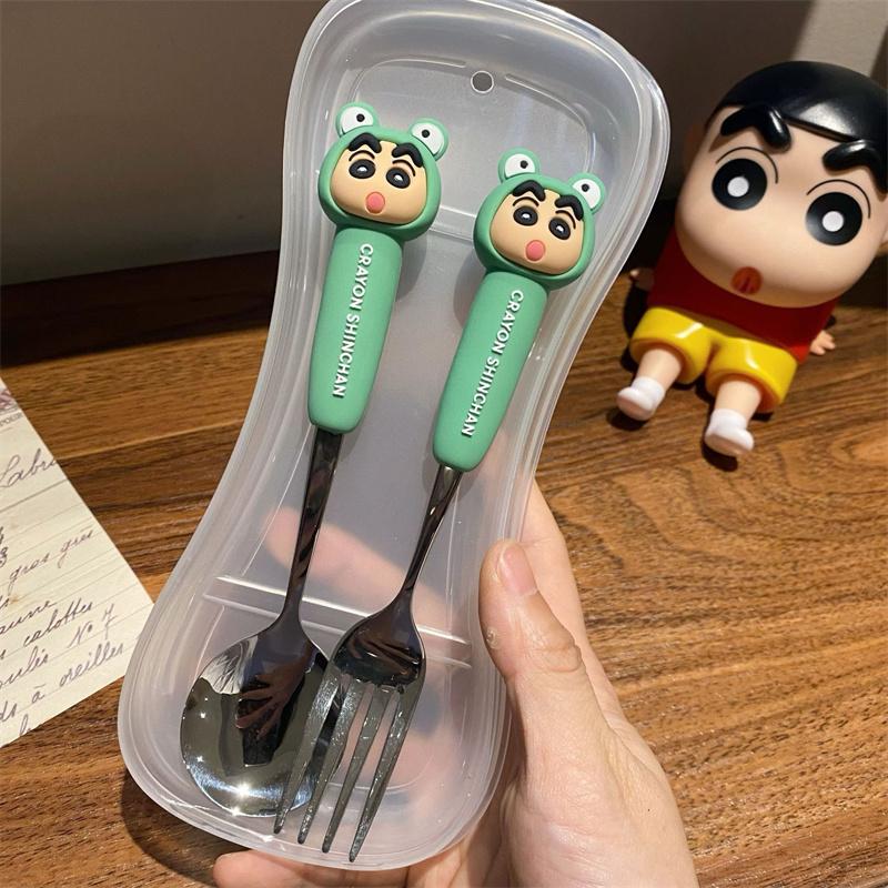 Crayon Shin-Chan Stainless Steel Spoon And Fork Set Convenient Cutlery Set Children S Student Cartoon Spoon And Fork зелёный