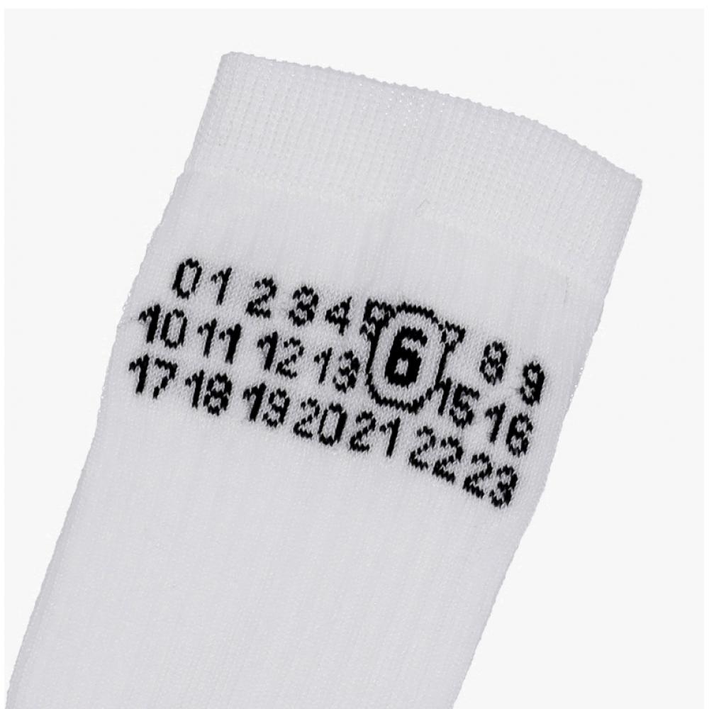 Maison Margiela Mm6 Numbering Logo Knee High Socks S52tl0038 M13244