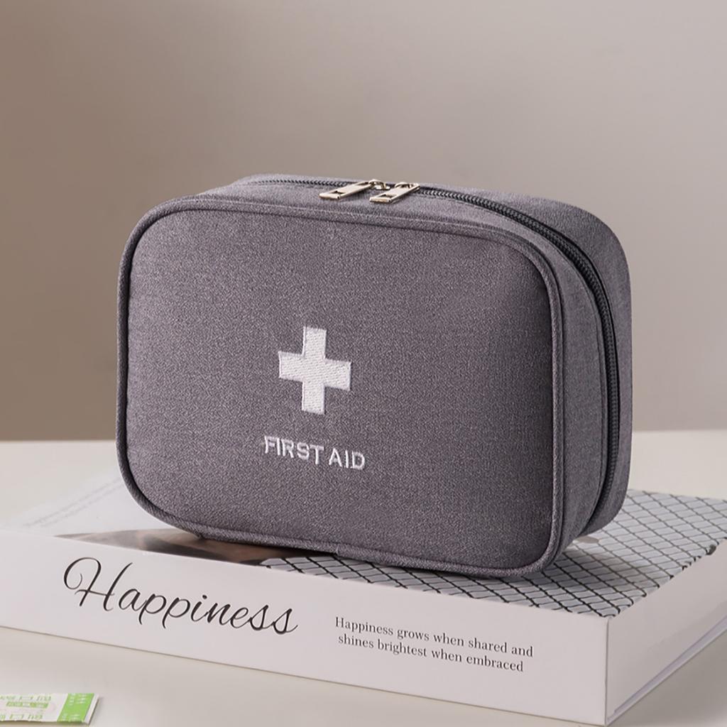 19.5 x 14 x 7cm First Aid Kit Portable Medical Emergency Bag for Home/Travel/Camping/Car Use Oxford Fabric Waterproof Storage Pouch