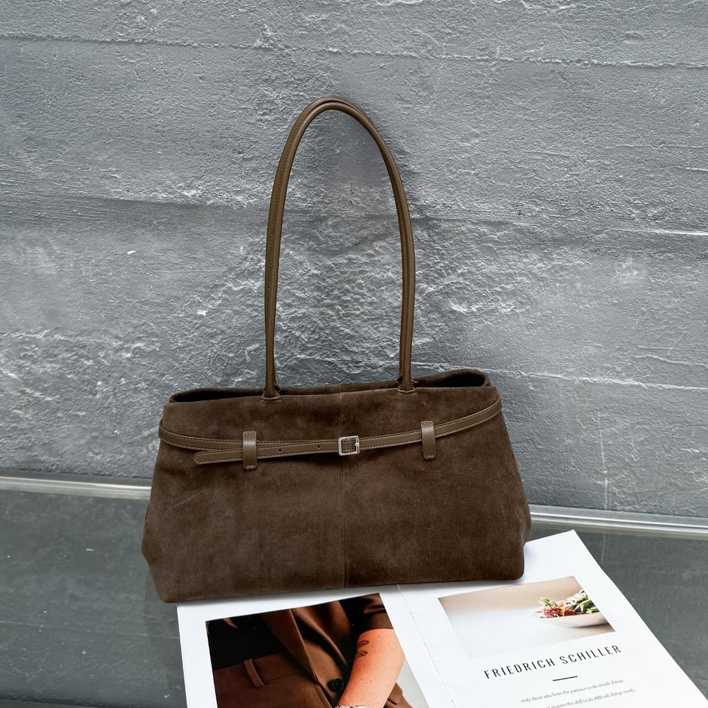 Medium and Long Large-capacity Fashion Handbag, Autumn and Winter Belt, Cowhide Matte Bag, Shoulder and Underarm Bag.