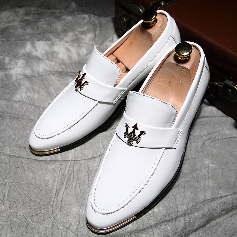 Mode Glitzernde Kleiderschuhe Mann Glänzend Lässige Lackleder Slipper Herren Trendige Slipper Rot Herren Gesellschaftsschuh Mokassins Herren