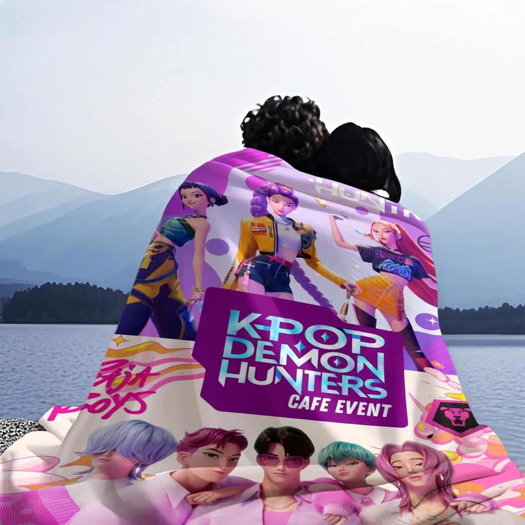 K-Pop Hot Group HUNTR/X & SajaBoys Fleecedecke Niedlich Anime Super Warm Qualität für Reise Büro Zuhause Couch Fans Must-Have Geschenk