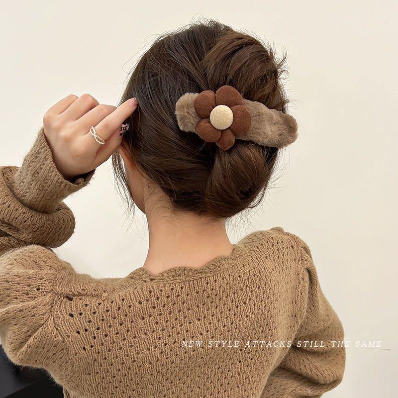 Plush hair clip women s autumn and winter hair clip hair clip back of the head hair clip duckbill clip one-word clip hair clip headwear