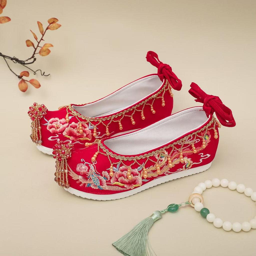 Woman's Chinese Traditional Wedges Embroidered Shoe Soft Sole Non Slip Ankle Strap String Bead Tassel Hanfu Shoe Wedding Shoes