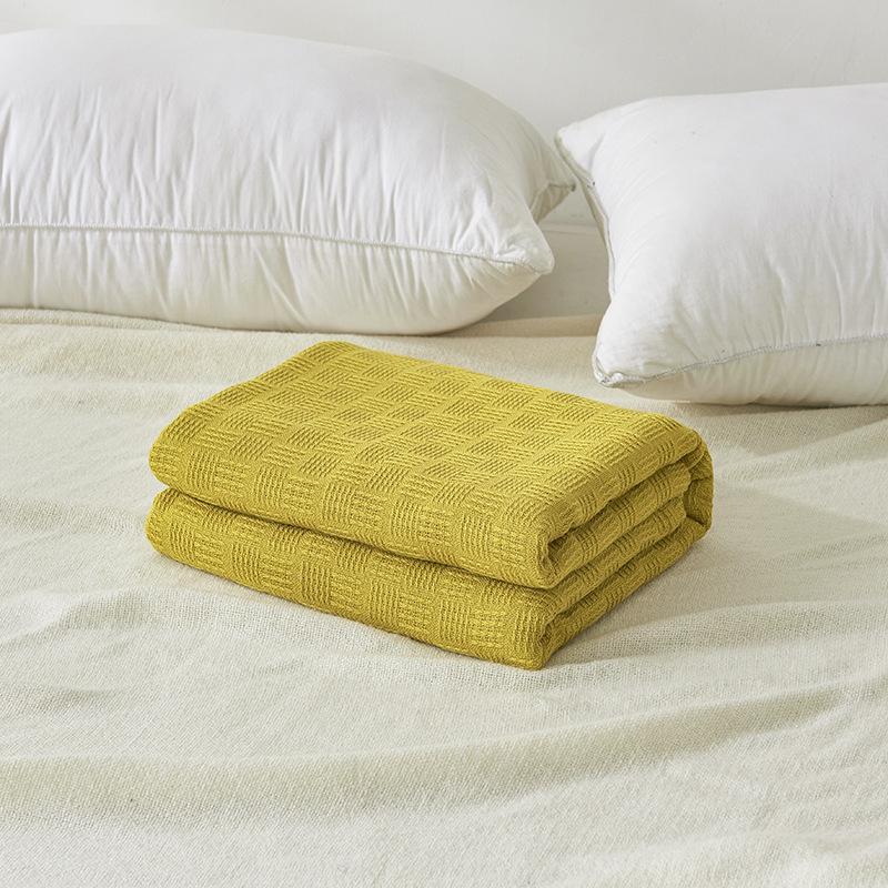 Class A cotton gauze knitted blanket, towel quilt, office lunch break blanket, sofa towel, single-layer thread blanket