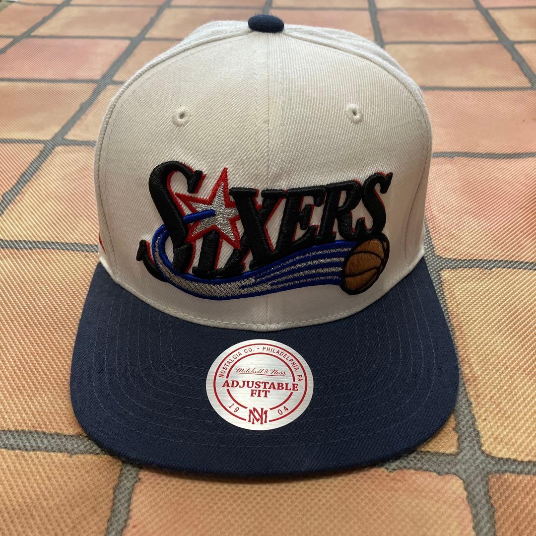 Used Mitchell & Ness 76ers cap
