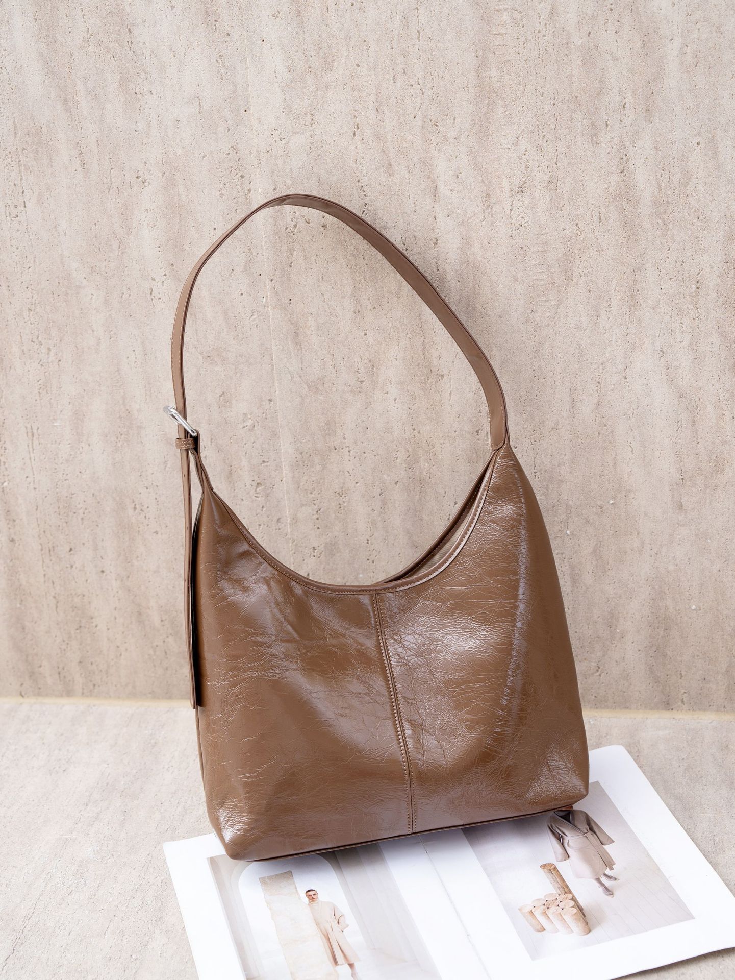 

Женская сумка через плечо из коровьей кожи, женская модная простая сумка на молнии, мягкая яркая кожаная сумка для покупок, большая вместимость хаки