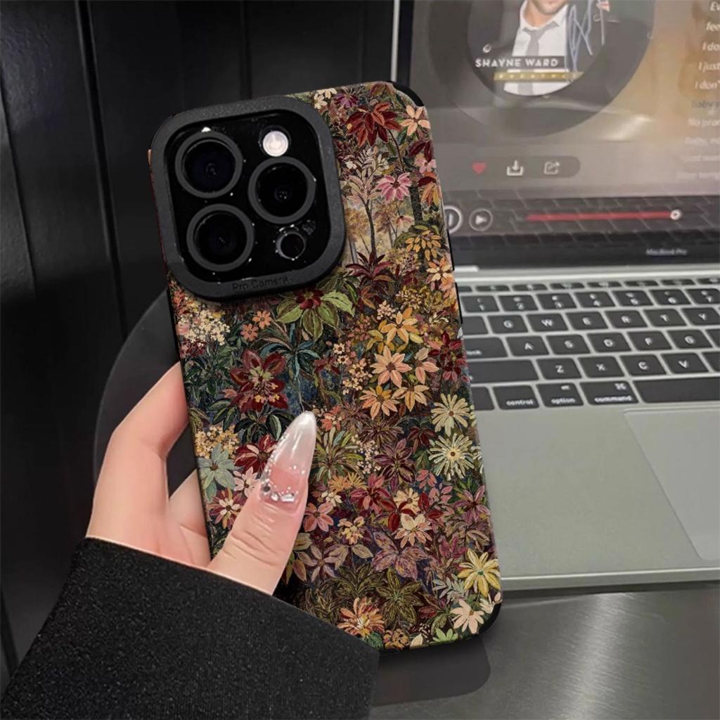 Oil painting Baicao lanyard suitable for Apple 16promax mobile phone case iphone13 silicone sheepskin 15 retro niche