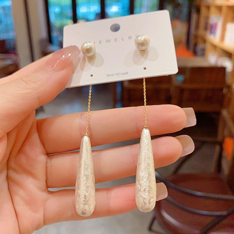 Cotton pearl fringed earrings fashion niche stud earrings personality exaggerated earrings