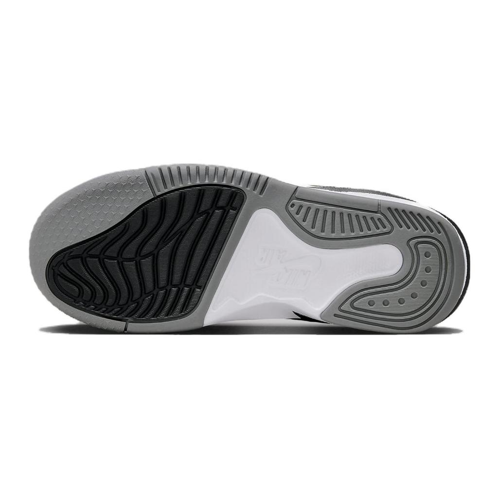 Jordan Max Aura 5 Comfortable Slip Resistant Cushioning Low top Children's Basketball Shoes Gray Teenagers DZ4352-007