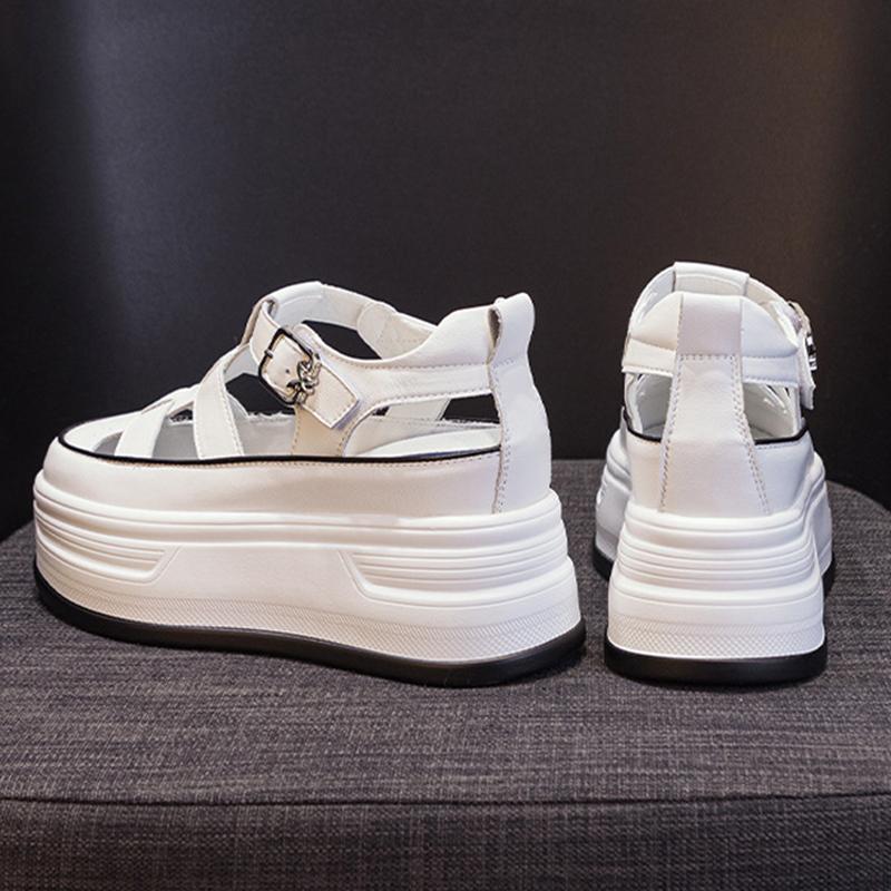 2025 Sommarskor Kvinnor Platåsandaler Koreansk Version Äkta Läder Högklackade Sandaler Damer Höjdökande Skor 7cm