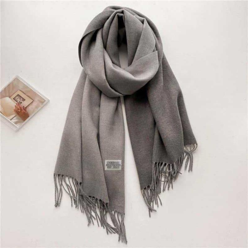 Autumn and winter new solid color cashmere scarf women's high-end sense thickened warm double-sided two-color fringed shawl scarf