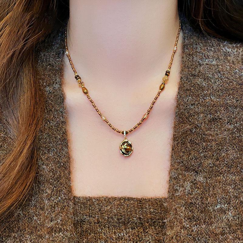 Real Gold Electroplated Tiger's Eye Stone Pendant Necklace Maillard Retro Temperament Versatile Collarbone Chain Necklace