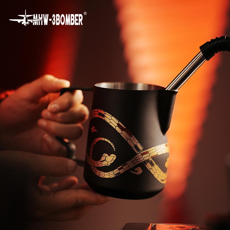 MHW-3BOMBER Milk Frothing Pitcher 450/500/600ml Espresso Steaming Pitcher Stainless Steel Latte Art Barista Milk Jug Coffee Tool
