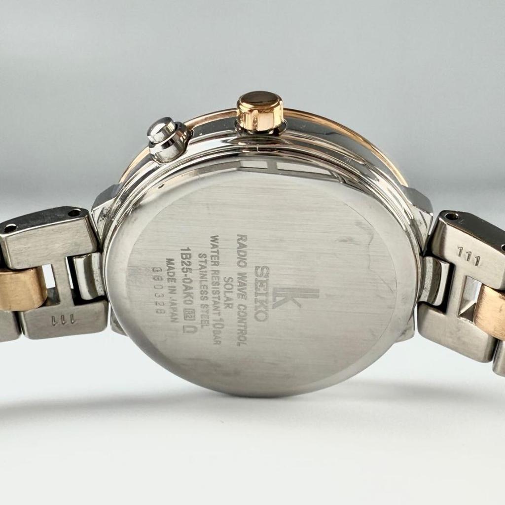 [USED] Highly functional Seiko Lucia watch, Date Roman, radio-controlled solar, combination