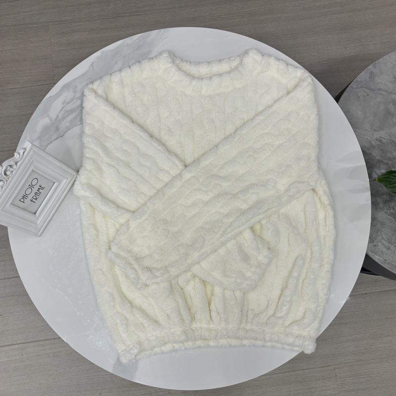 Women's Plus Velvet Coral Fleece Pajamas - Thick, Warm, Solid Color Round Neck Top for Autumn & Winter