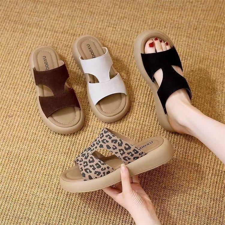 Two-wear sandals women's new 2025 summer leopard print Roman sandals open-toed soft-soled non-slip bag and beach shoes