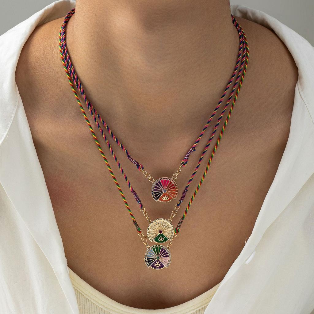 Rotatable Tarot Coin Necklace Adjustable Chain Length Mystical Design Neckchain for Occult Enthusiasts and Lover