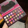 Pink Girl Retro 32 Color Oil Painting Eyeshadow Palette Pearlescent Waterproof Matte Sequin Stage