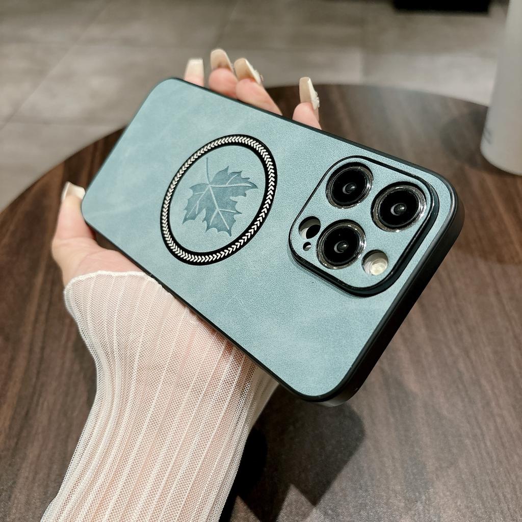 Luxury For Magsafe Wireless Charge Leather Case for iPhone 15 14 Plus 13 12 11 Pro X XR Xs Max Maple Leaf Pattern Magnetic Cover