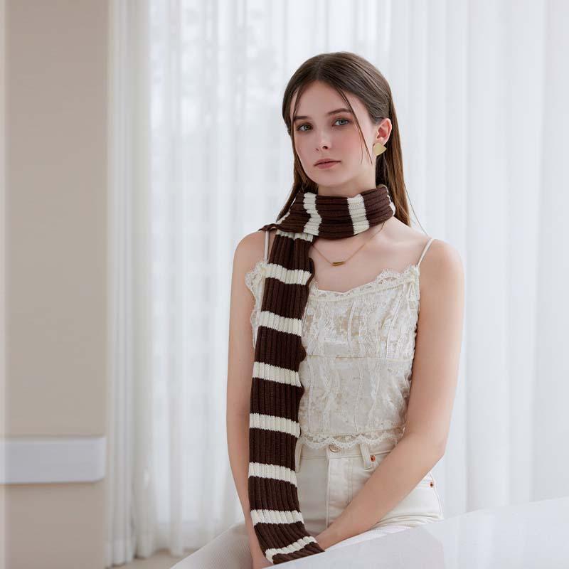 Winter New High-end Scarf Women's Winter Ruffle Edge Striped Knitted Scarf Retro Literary Neck