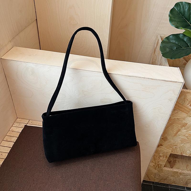 Autumn Trend Niche Single Shoulder Underarm Pillow Bag Matte Bag Women's New Fashion Messenger Bag Women