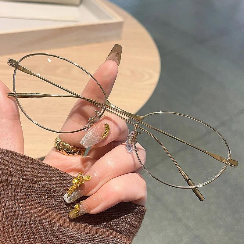 New Fashion Cat Eye Myopia Glasses Oval Metal Frame Reading Glasses Can Be Fitted with The Degree of Advanced Sense of Glasses