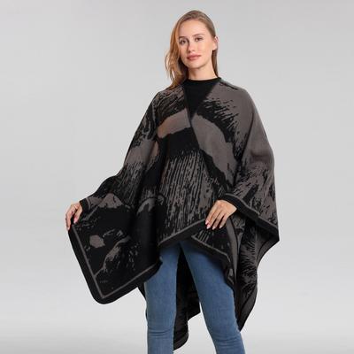 Men'S And Women'S Shawls, High-End Horse Pictures, Capes, Outdoor Camping, Cold-Proof And Warm Capes