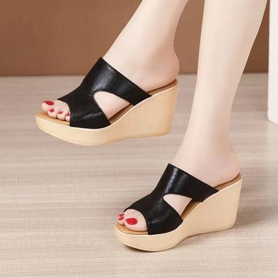 Letnie kapcie damskie nowe modne buty na koturnie damskie czółenka designerskie sandały na wysokim obcasie z wystającym palcem buty z odkrytymi palcami muły