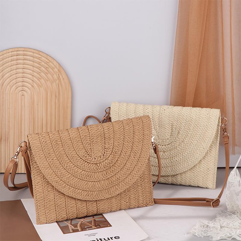 Straw Clutch Handbag Summer Beach Straw Purse For Women Woven Envelope Bag Shoulder Woven Crossbody Bag Beach Bag