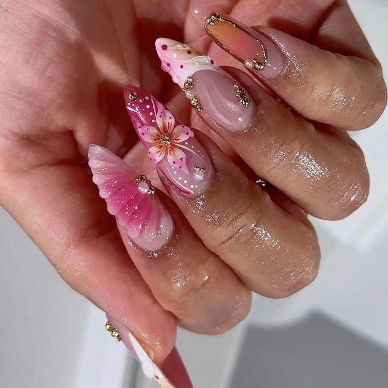 3D Floral Rhinestones Pearls Gradient Pink Press On Nail With Gold Foils Design For Women Party