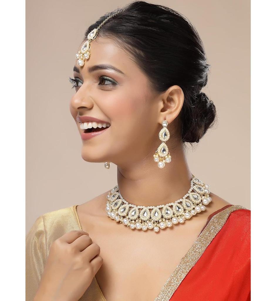 Women Good Looking Stylish Kundan & Pearls Studded White Choker Necklace with Drop Earring Maangtikka Jewellery Set