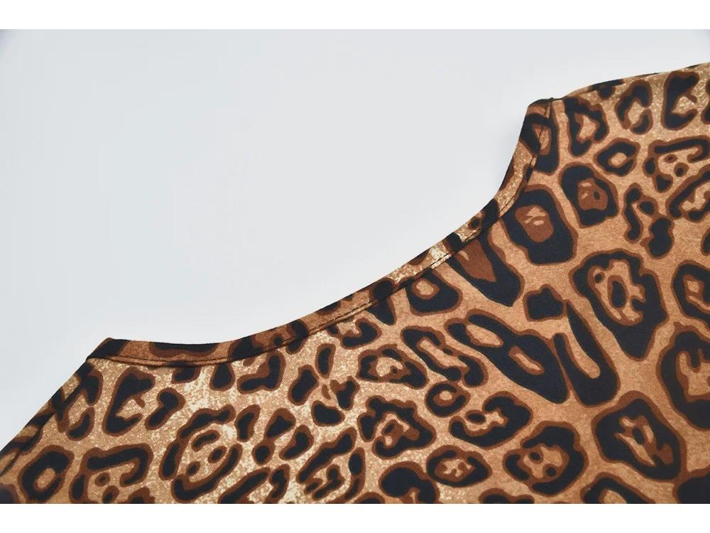 2020 Summer V-neck Slim Fit Leopard & Snake Print Crop Top T-shirt for Women