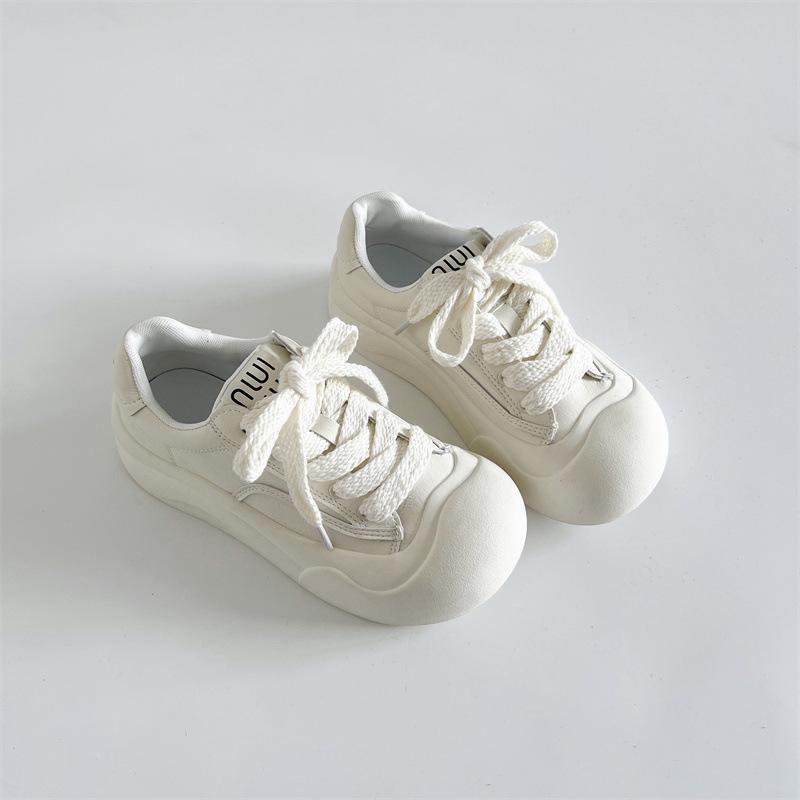 Fashion versatile high-end thick-soled heightening little white shoes women's 2025 new popular summer lightweight low-top board shoes