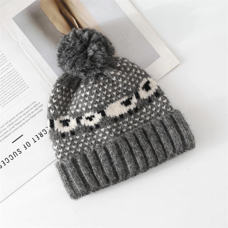 Fair Island Red Hat Women's Autumn and Winter Cute Wool Hat Showing a Small Face Warm Knitted Hat Ear Protector Cold Hat
