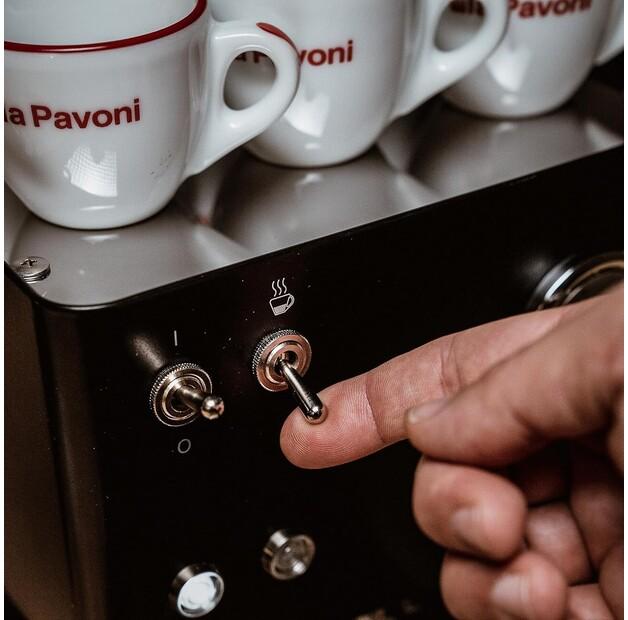 Кофеварка La Pavoni New Casa Bar черный (LPMCBN01EU)