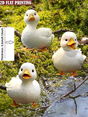 3 Cute Ducks Outdoor Garden Decorations. Suitable for Lawn Decoration, Courtyard Decoration, and Swimming Pool Edge Decoration