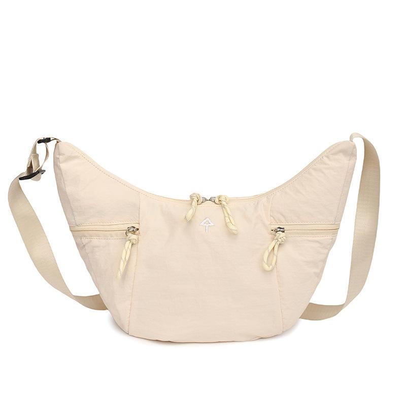 2025 New Casual Fashion Versatile Messenger Bag Large Capacity Bag Shoulder Armpit Bag