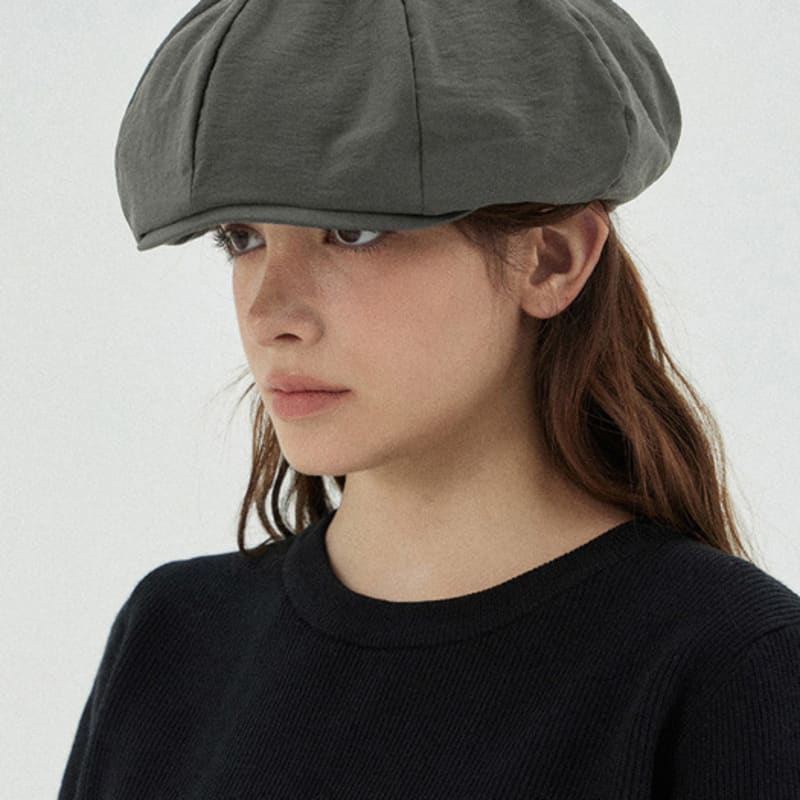 

Кепка газетчика VARZAR VA с изогнутым логотипом, удобная посадка, серая FREE