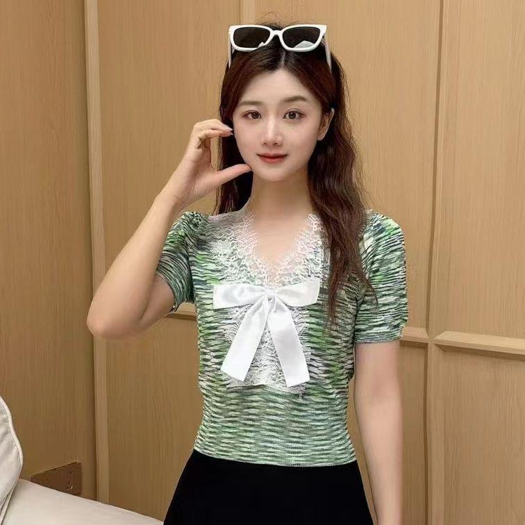 Chic Women's Bow Lace Knit T-shirt: Age-Defying, Sweet & Spicy, Short-Sleeved
