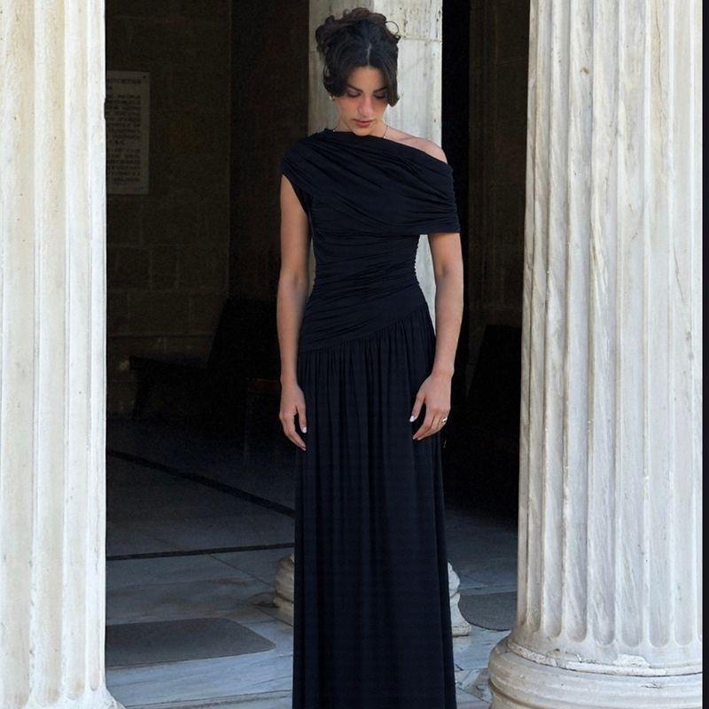 

French style Sloping Shoulder Irregular Temperament Dress 2025 Summer New Gyaru Pleat Slimming Draping Effect Long dress Women Black S
