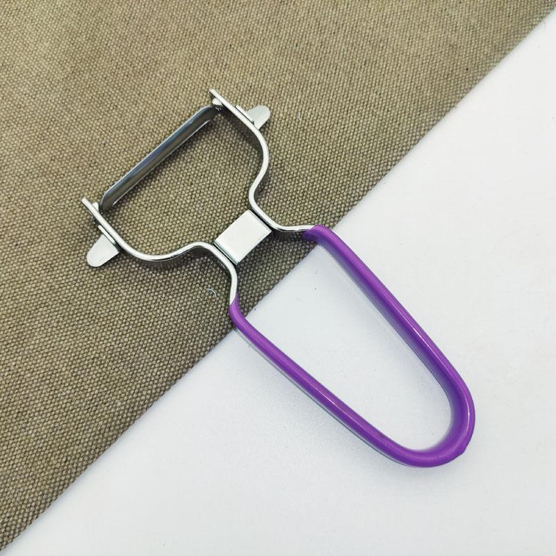 Stainless Steel Carrot and Vegetable Peeler with Dipped Plastic Handle