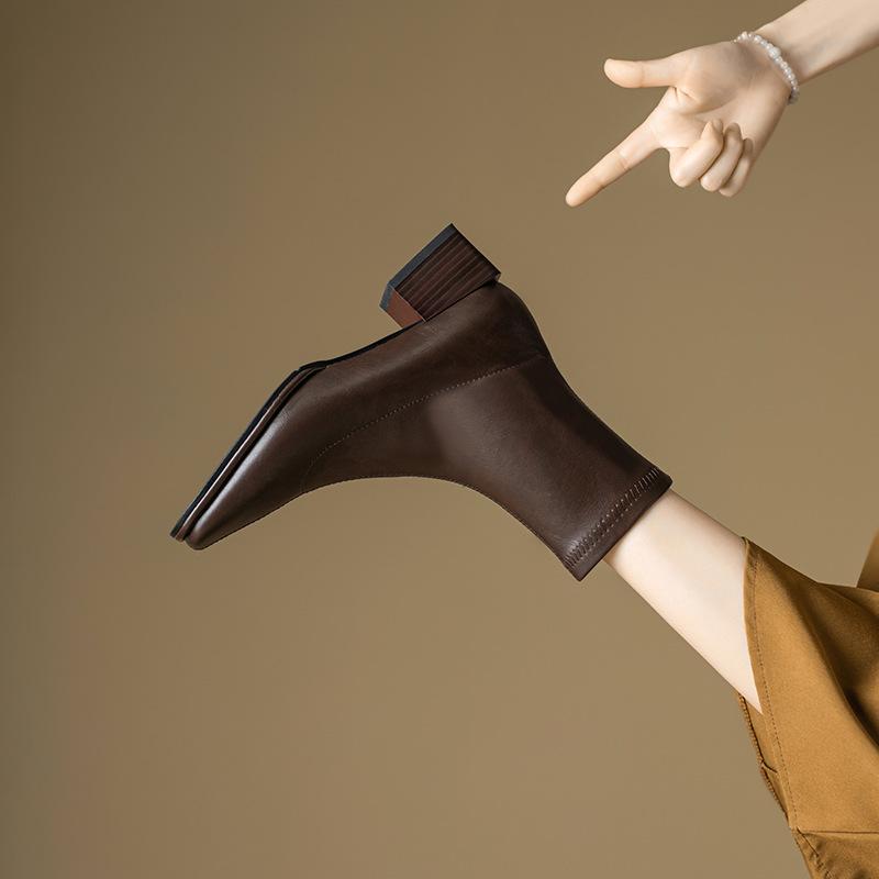 

Модные ботинки женские из натуральной коровьей кожи с квадратным носком и средним каблуком, с высоким голенищем, длинные, в западном стиле, новинка 2025 года 35 светло-коричневого