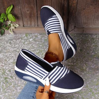 Summer and Autumn New Striped Canvas Shoes, Casual Round-toed Rocking Shoes, Comfortable Mom Shoes, Large-sized Women's Shoes