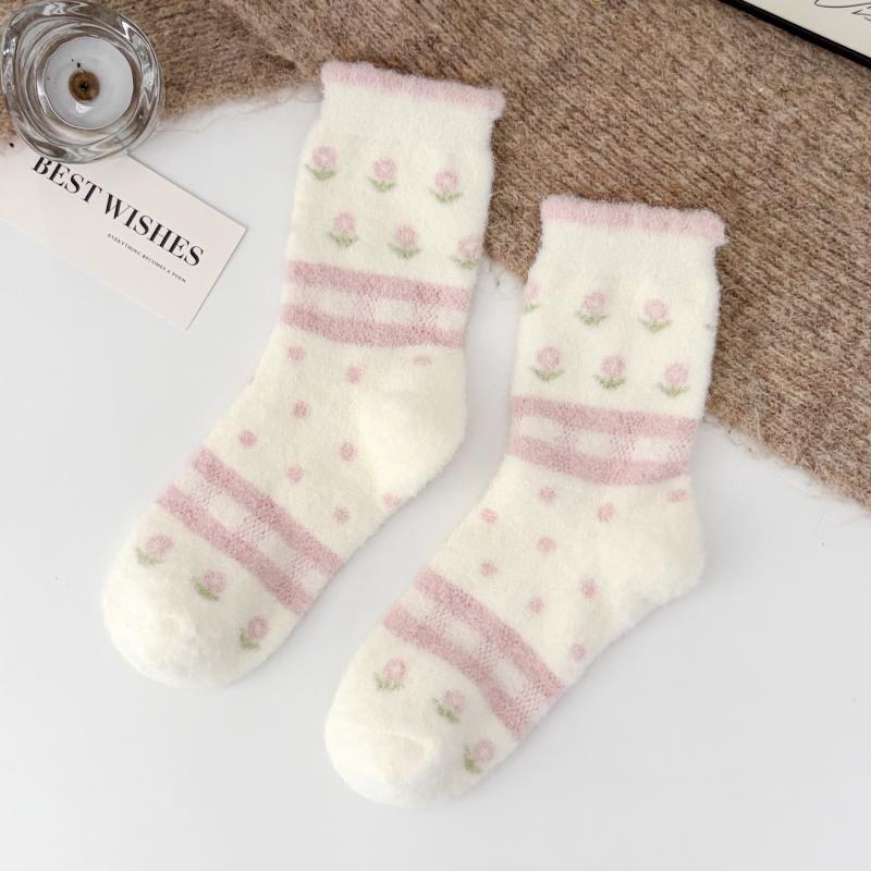Autumn and winter thickened thermal socks Australian velvet medium tube women's socks pink velvet stacking socks mink velvet floor sleeping socks