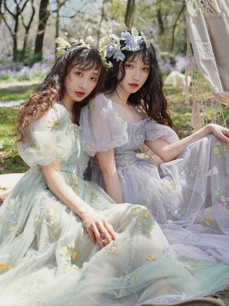 European Embroidered Multi-Color Floral Tulle Wedding Dress