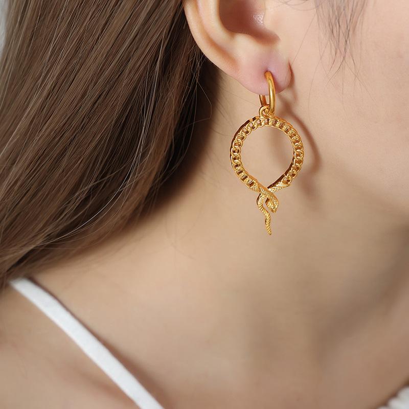 Exquisite Temperament Hollow Snake Earrings Titanium Steel 18K Gold Non-Fading Versatile Niche Earrings Jewelry